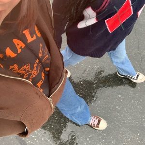 Meet your Posher, Malaya